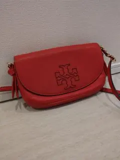 トリーバーチ　レザー レッド ショルダーバッグ ロゴ入り