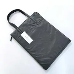 Item thumbnail for item e49ed413-cce2-4043-b999-d22c51b983db