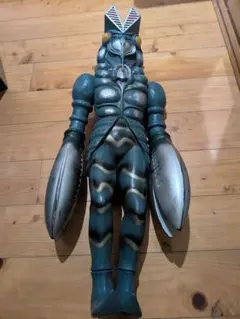 バンダイ ウルトラマン バルタン星人 1990 ソフビ - メルカリ