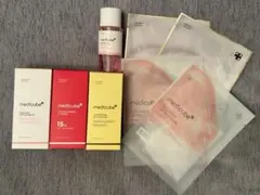 【新品未使用】メディキューブ セラム3セット＋おまけ付き