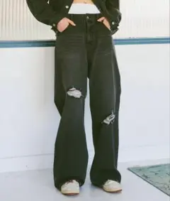 【soerte】ダメージデニムカットオフパンツ グレー