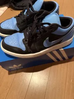 Nike スニーカー 黒/青