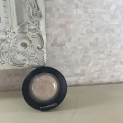 M.A.C Mineralize Skinfinish Lightscapadeのサムネイル