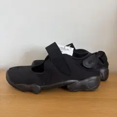 27cm ウィメンズ ナイキ エア リフト　新品未使用