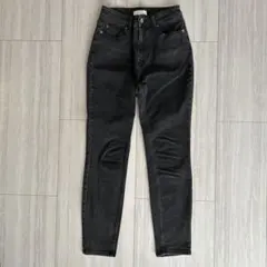H&M ブラックデニム　EUR34サイズ