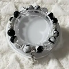 Item thumbnail for item ef630a13-1628-487a-895f-0c13b4219bee