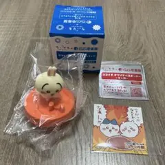 ちいかわ CoCo壱番屋 スプーン置きフィギュア うさぎ　オリジナルステッカーのサムネイル