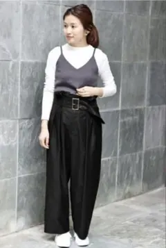 イエナ クロップドパンツ ワイドパンツのサムネイル