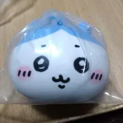 ちいかわ　ガチャ　おかおのスクィーズ　ハチワレ