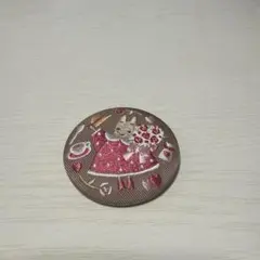 サンリオ 刺繍缶バッジ マロンクリーム