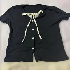 リボン付きフロントボタンリブトップス [Sサイズ]