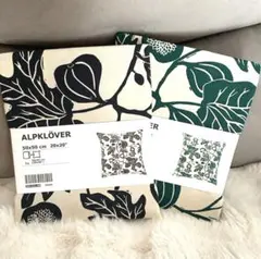IKEA クッションカバー 花柄 2点ブラック・グリーン　北欧ꕤ