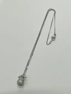 【スワロフスキー　洋梨　ネックレス】