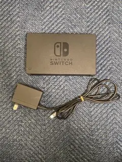 Nintendo Switch ドックとACアダプター