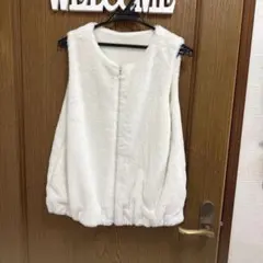 ホワイト ファーベスト M-Lサイズ