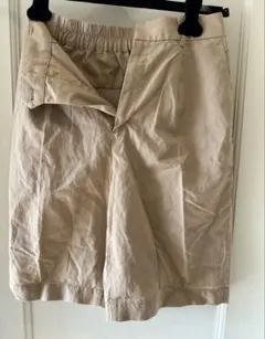 UNIQLO ベージュ Mサイズ ショートパンツ