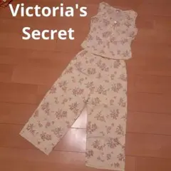 最終価格❗Victoria's Secret ローズ柄パジャマセットのサムネイル