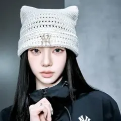 Item thumbnail for item c5483553-b039-4a92-b23f-02016e669637