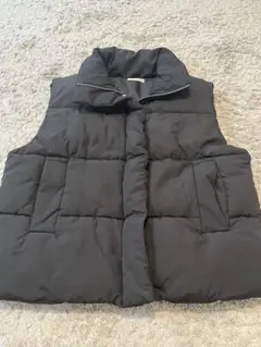 新品同様　スタンドジップダウンベスト　黒　Mサイズ