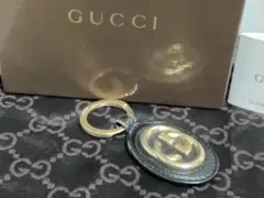 グッチGUCCI ブラックレザー キーホルダー本物