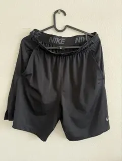 Nike Dri-FIT Mサイズ ブラックショートパンツ