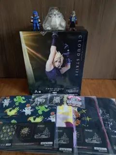ファイナルファンタジーVII　クラウド　フィギュア