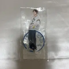 treasure トレジャー ドヨン アクスタ