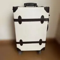 Item thumbnail for item 13b0a0d5-77af-44a0-9e85-028129f9cd05