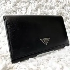 ⭐️ 美品 プラダ サフィアーノ トライアングル 二つ折り長財布 ブラック 鑑定済 ブラック サフィアーノトライアングル 長財布 | PRADA