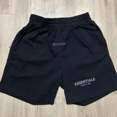 ESSENTIALS ブラック ショートパンツ XS 試着のみ - メルカリ
