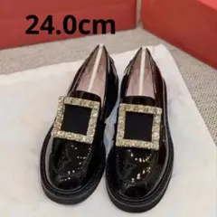 ♡大人気　ビジュー付ローファー♡