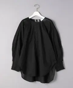 【美品】Mala KALANCHOE シアー ジャカード バックオープンブラウス 美品】Mala KALANCHOE シアー ジャカード バックオープンブラウス