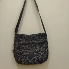 キプリング　ショルダーバッグ　ネイビー