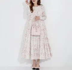 11日まで掲載新品オブリOBLI 花柄ティアードロングワンピース 新品オブリOBLI 花柄ティアードロングワンピース - メルカリ