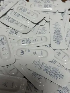 アルビオン　インテンスコンセントレート　デイクリーム　0.3g. 44個