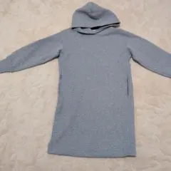 UNIQLO★女児グレー フード付き 長袖ワンピース140