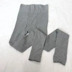 マタニティー　グレーのリブレギンス　10分丈