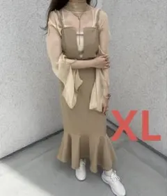 JUNOAH マーメイドキャミワンピース　XL ベージュのサムネイル