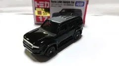 新品同様 トミカ No.17 トヨタ ランドクルーザー250(初回特別仕様) ⑤