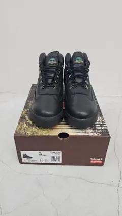 Supreme x Timberland Field Boot Blackのサムネイル
