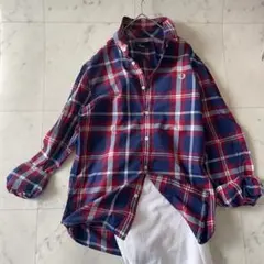美品　フレッドペリー ビッグギンガムチェックシャツ 月桂樹ロゴ トリコロールLのサムネイル