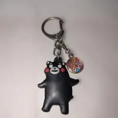 くまモン キーホルダー カラフルなチャーム付き
