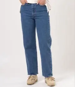 Item thumbnail for item 91fbf1ef-e9ed-4b41-9b4b-5cf795cf3cab