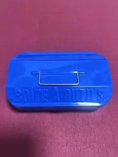 BOITE A OUTILS ブルー スチール製 収納ケース