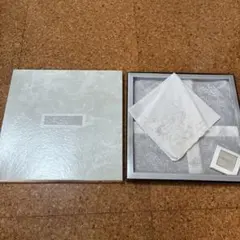 SWATOW 刺繍入りハンカチ オリジナルボックス付き　新品未使用