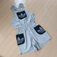 adidas オールインワンのサムネイル