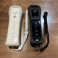 wiiリモコンブラック＆ホワイト　カバーストラップ付 清掃・除菌済みセット