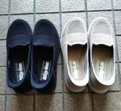 スケッチャーズ　白　黒　23cm　SKECHERS　スリップインズ