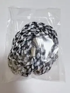 スマホショルダー ストラップ 首掛け 斜めがけ パッチ付き　黒グレー