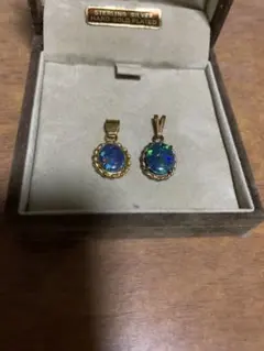 オパール、ペンダントトップ　2個セット